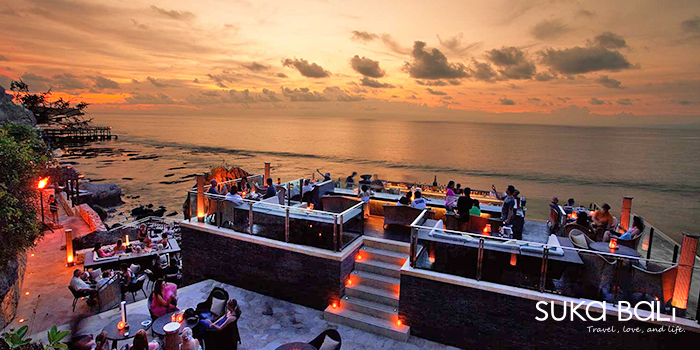 Rock 岩石酒吧 (自行前往)